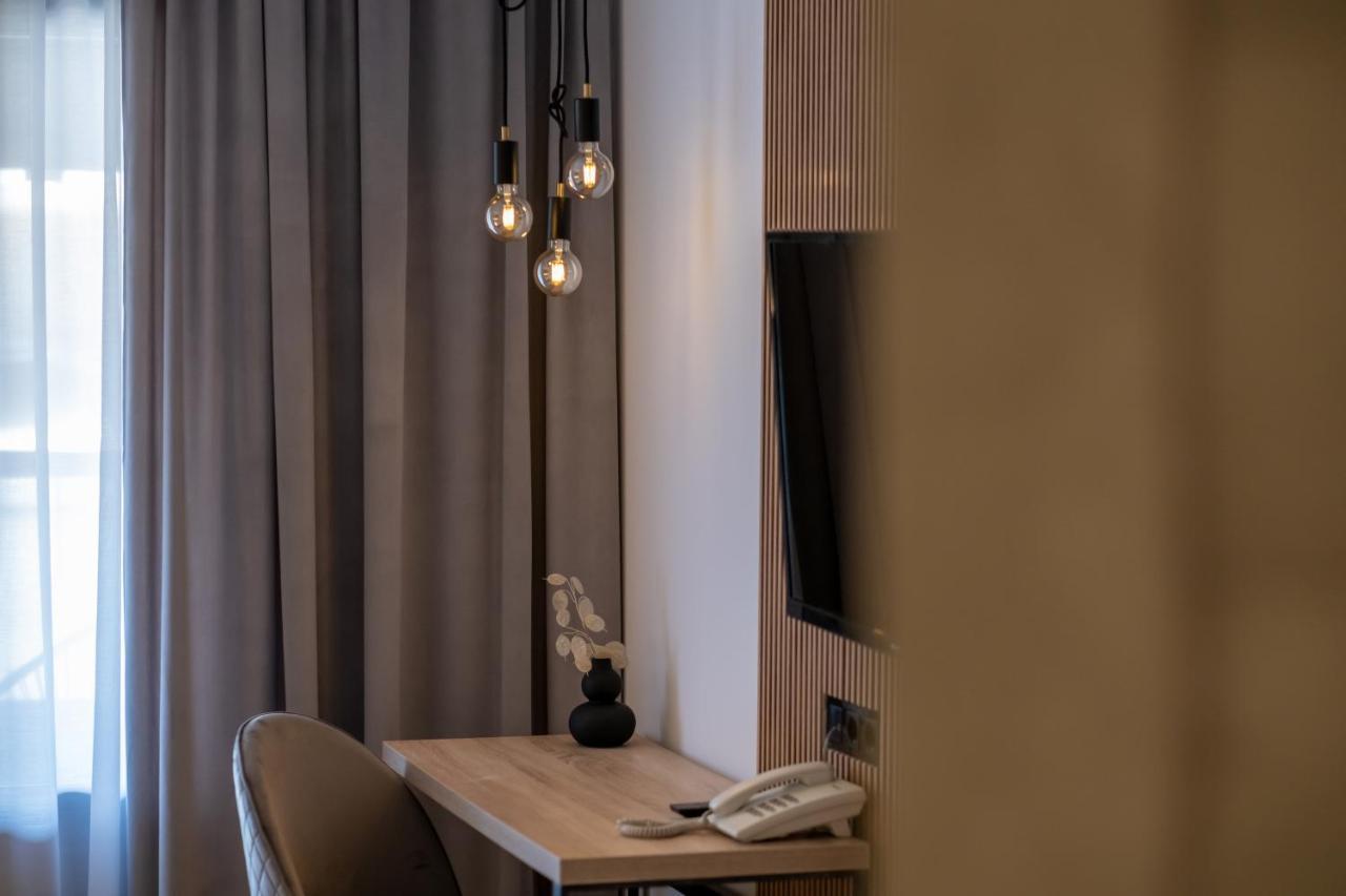 Pensiunea Casa Georgia Comanesti  Экстерьер фото