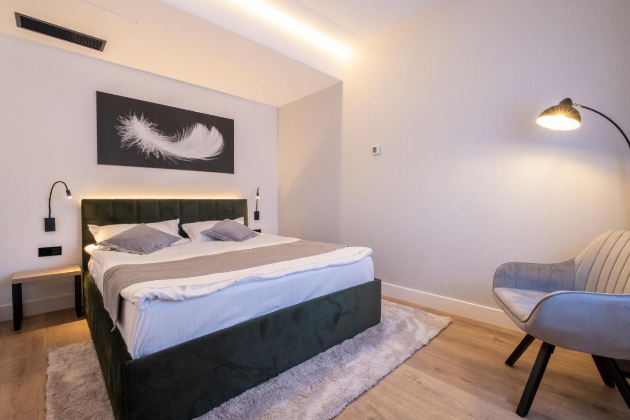 Pensiunea Casa Georgia Comanesti  Экстерьер фото